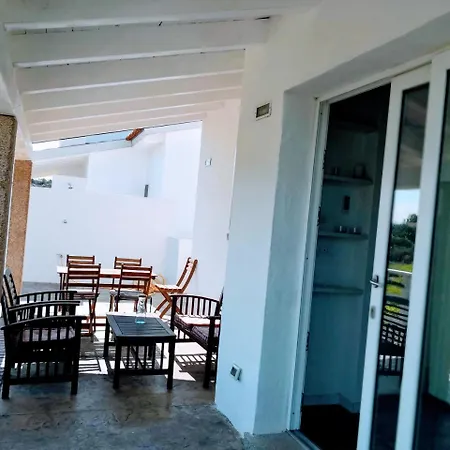 Fanny Porto Pino Hébergement de vacances *