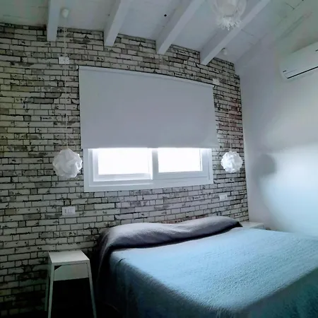 Fanny Porto Pino Casa vacanze SantʼAnna Arresi