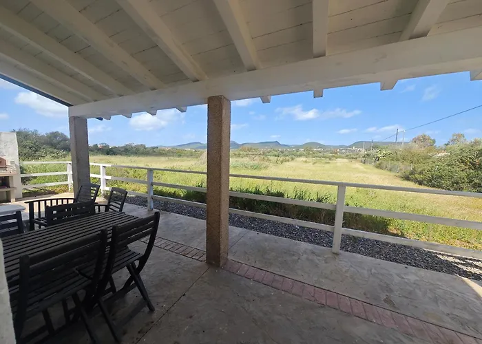 Fanny Porto Pino Casa de Férias *