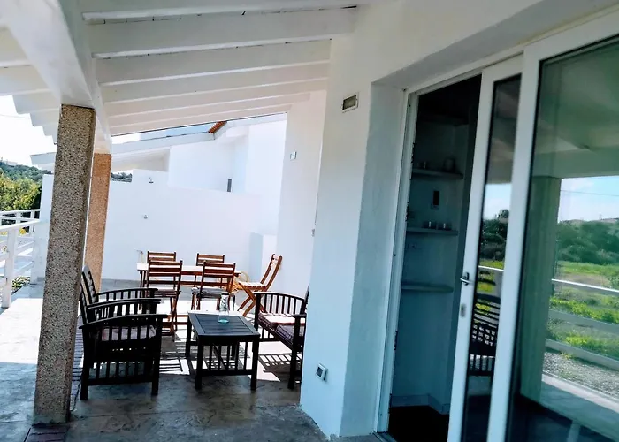 Fanny Porto Pino Casa de Férias *